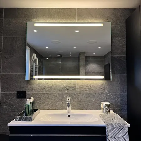 Modern In 度假居 *