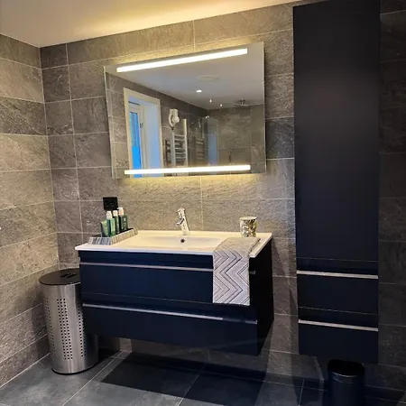 Modern In