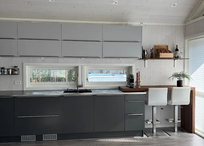 Modern In בית נופש שיבוטן
